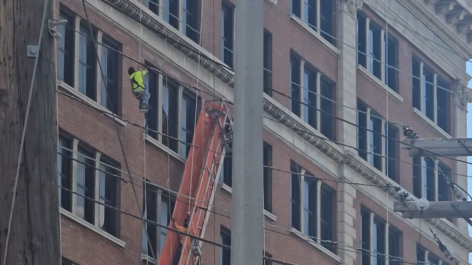 Workers Rescued After Equipment Failure