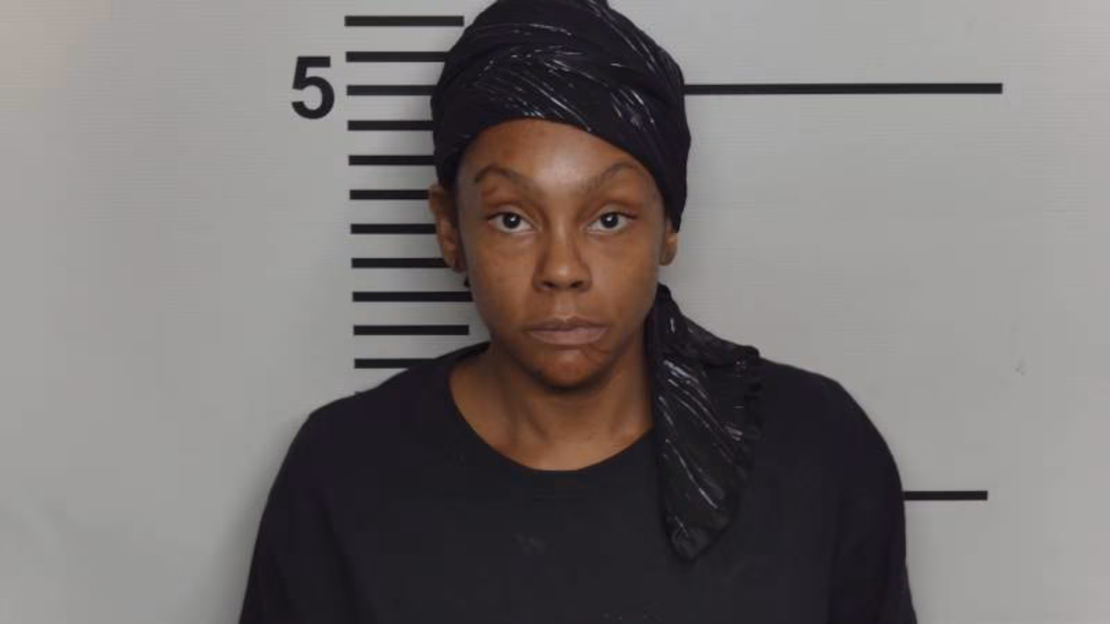 Louisville Woman Charged With Robbery & Assault